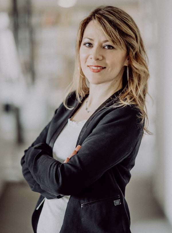 Julia Martens - Immobilienkauffrau, kaufmännische Sachbearbeiterin, WEG-/Mietverwaltung